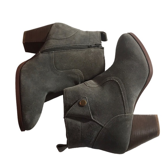 DIBA Sofia Gray Suede Leather Ankle Booties 8.5 NEW - Picture 5 of 13